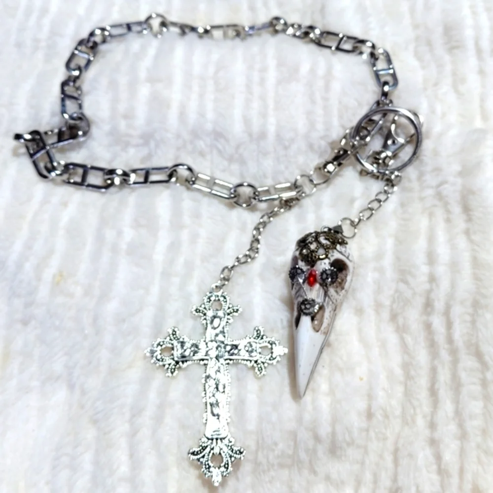 N/A unique necklace